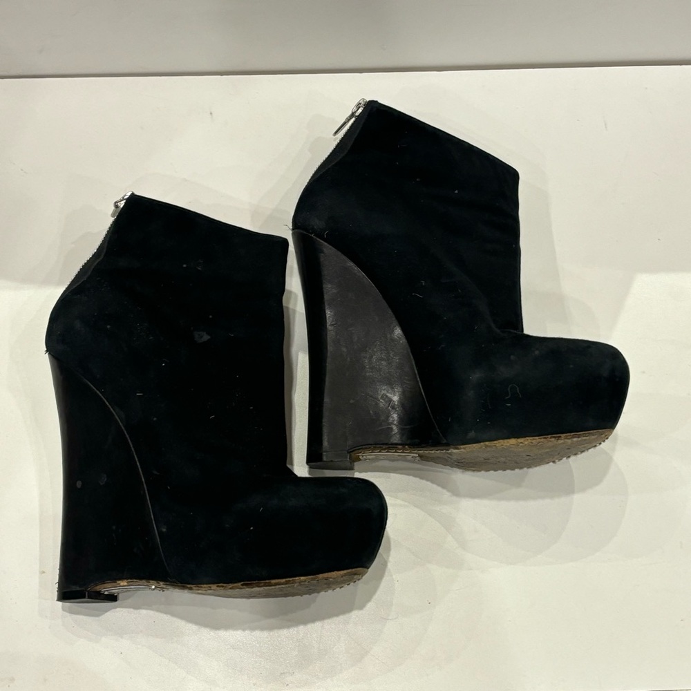 Alejandro Ingelmo Black Wedge Shoes with Sleek Design - Picture 5 of 10
